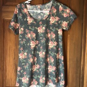 Lularoe classic t